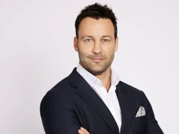 Jimmy Bartel is among the AFL A-listers teaching our next-gen footy stars in private school programs.