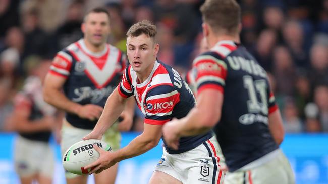 SYDNEY, AUSTRALIA - JUNE 10: Sandon Smith of the Roosters look to pass during the round 15 NRL match between Sydney Roosters and Penrith Panthers at Allianz Stadium on June 10, 2023 in Sydney, Australia. (Photo by Jeremy Ng/Getty Images)