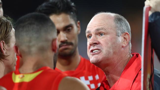 GOLD COAST, AUSTRALIA - JULY 29: Suns coach Rodney Eade talks to players during the round 19 AFL match between the Gold Coast Suns and the Richmond Tigers at Metricon Stadium on July 29, 2017 in Gold Coast, Australia. (Photo by Chris Hyde/Getty Images)