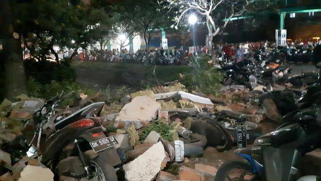 Images from Bali, after an earthquake hit Lombok tonight, 05 August 2018. Photo: Twitter / @bieberfeveridshttps://twitter.com/bieberfeverids