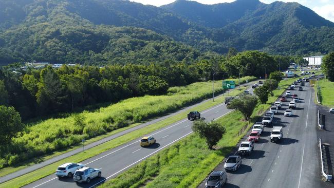 The Captain Cook Highway at Smithfield. Picture: Brendan Radke