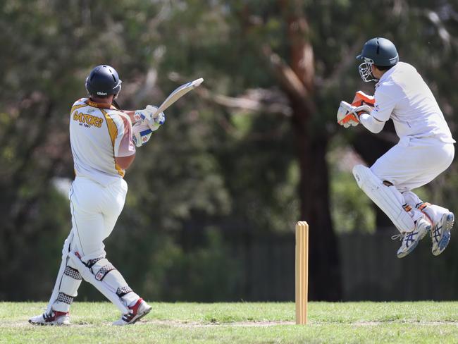 Dewayne Bowden sends one to the boundary. Picture: Stuart Milligan