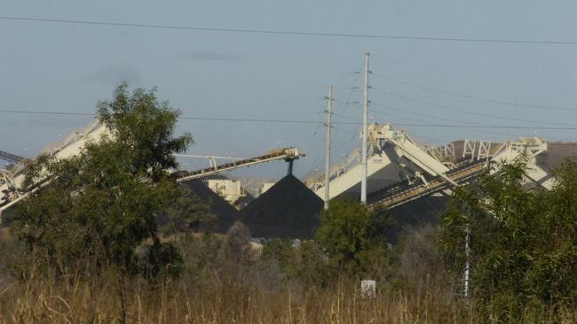 Anglo American's Dawson Coal Mine on the outskirts of Moura. Photo: Kerri-Anne Mesner