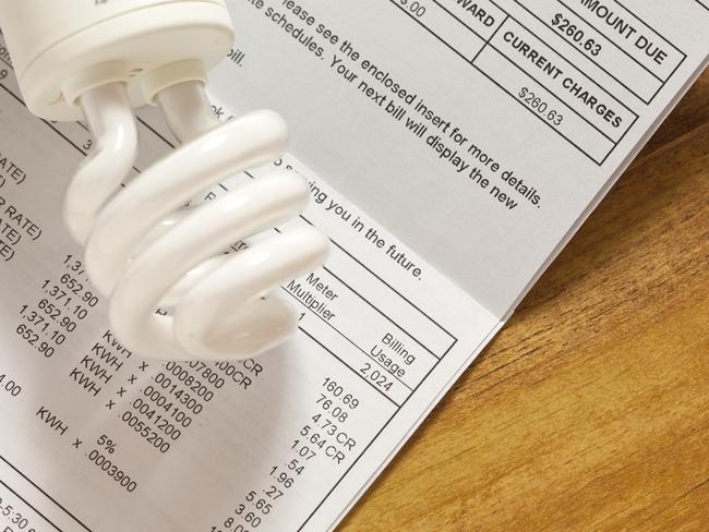 Energy watchdog warns retailers not to mislead Victorians