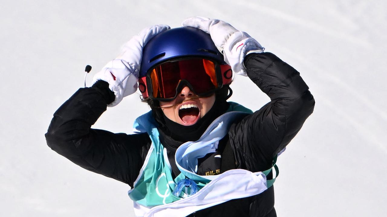 Beijing Winter Olympics 2022: Eileen Gu, Gu Ailing wins gold for China in Big Air, Day 4, live updates, results, schedule, figure skating, Brendan Kerry, - Fox Sports