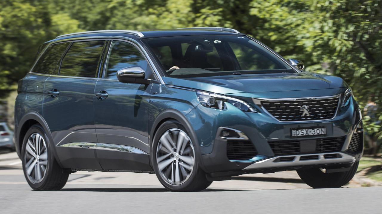 Пежо 5008 отзывы. Peugeot 5008 gt. Новый Peugeot 5008. Peugeot 5008 gt line. Новый Peugeot 5008 gt.