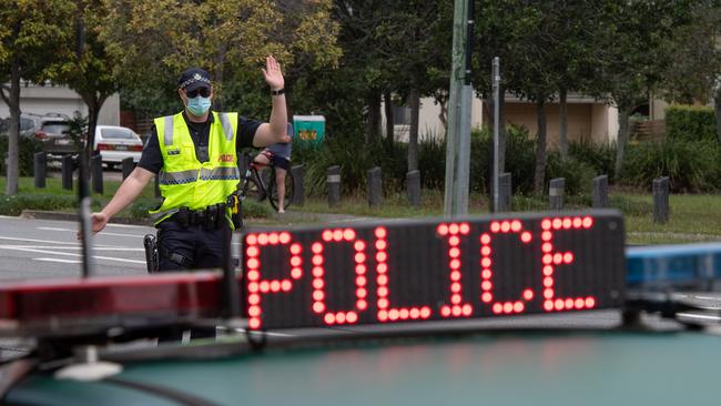 Police conduct random breath tests. PICTURE: Brad Fleet