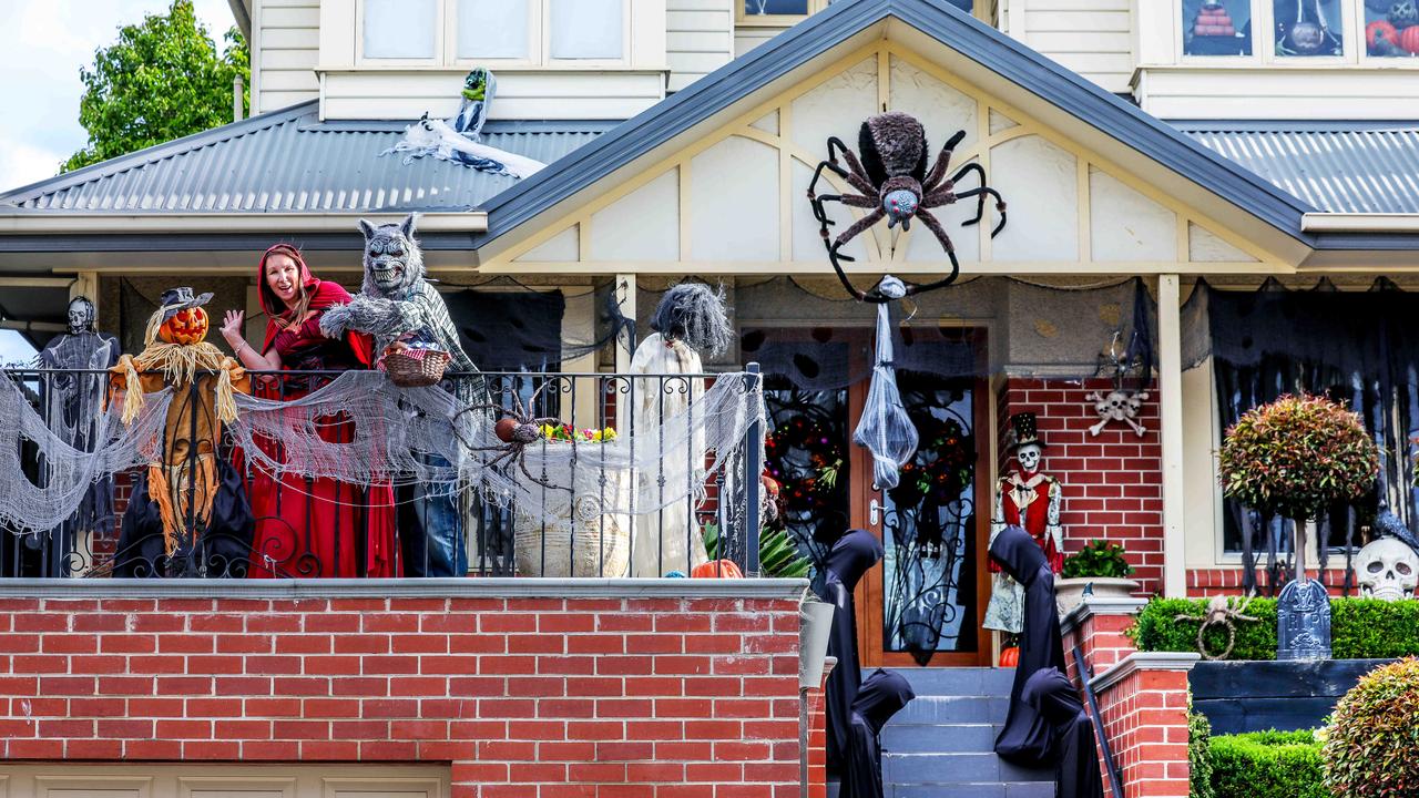 Melbourne Halloween display truly spooktacular after owners go ‘all out ...