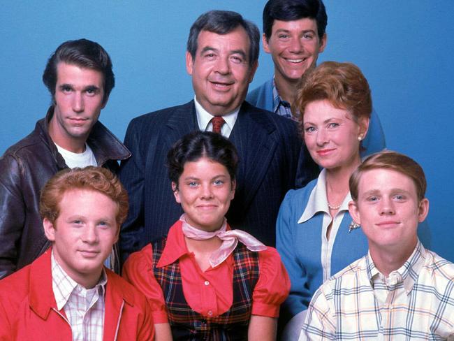 Happy Days cast, including Scott Baio, reunites for farewell to Erin ...