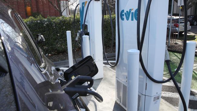 Australia’s peak parking body has called for more electric charging stations on streets. Picture: NCA NewsWire / David Crosling