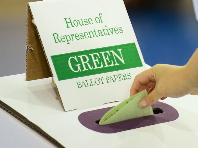 Voting at Springfield Lakes State School on polling day. Photo: David Nielsen / The Queensland Times
