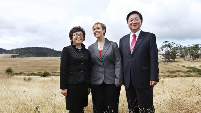 Then Premier Lara Giddings announcing the Tasmanian Planning Commission had approved the ParanVille development, with developers Anna Kim and Paul Kim.