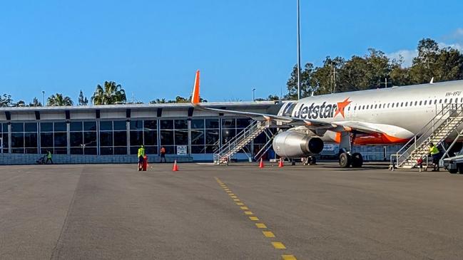 Free parking for the first half hour and an expanded departure lounge for Hervey Bay Airport have now been announced.