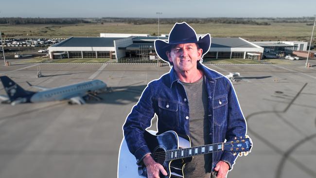 Country star Lee Kernaghan playing free concert for airport’s birthday