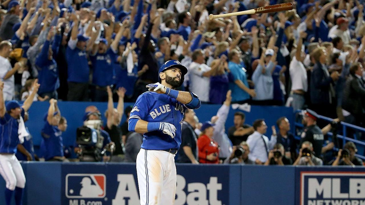 Jose Bautista blasts game-tying homer with two outs in the ninth