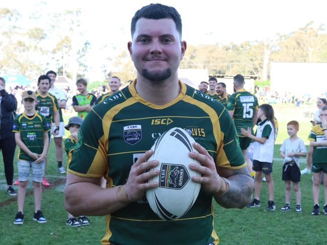 Windsor centre and player of the match, James Sidis. Photo: Warren Gannon Photography