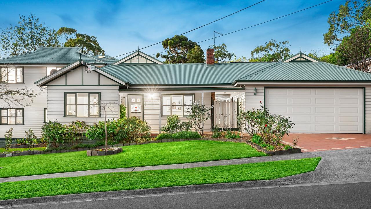 3 Stockton Ave, Ferntree Gully, is for sale for the first time in almost three decades.