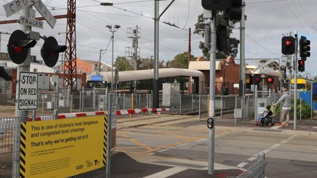 The Glen Huntly Level Crossing Removal Project will remove crossings at Glenhuntly Rd and Neerim Rd.