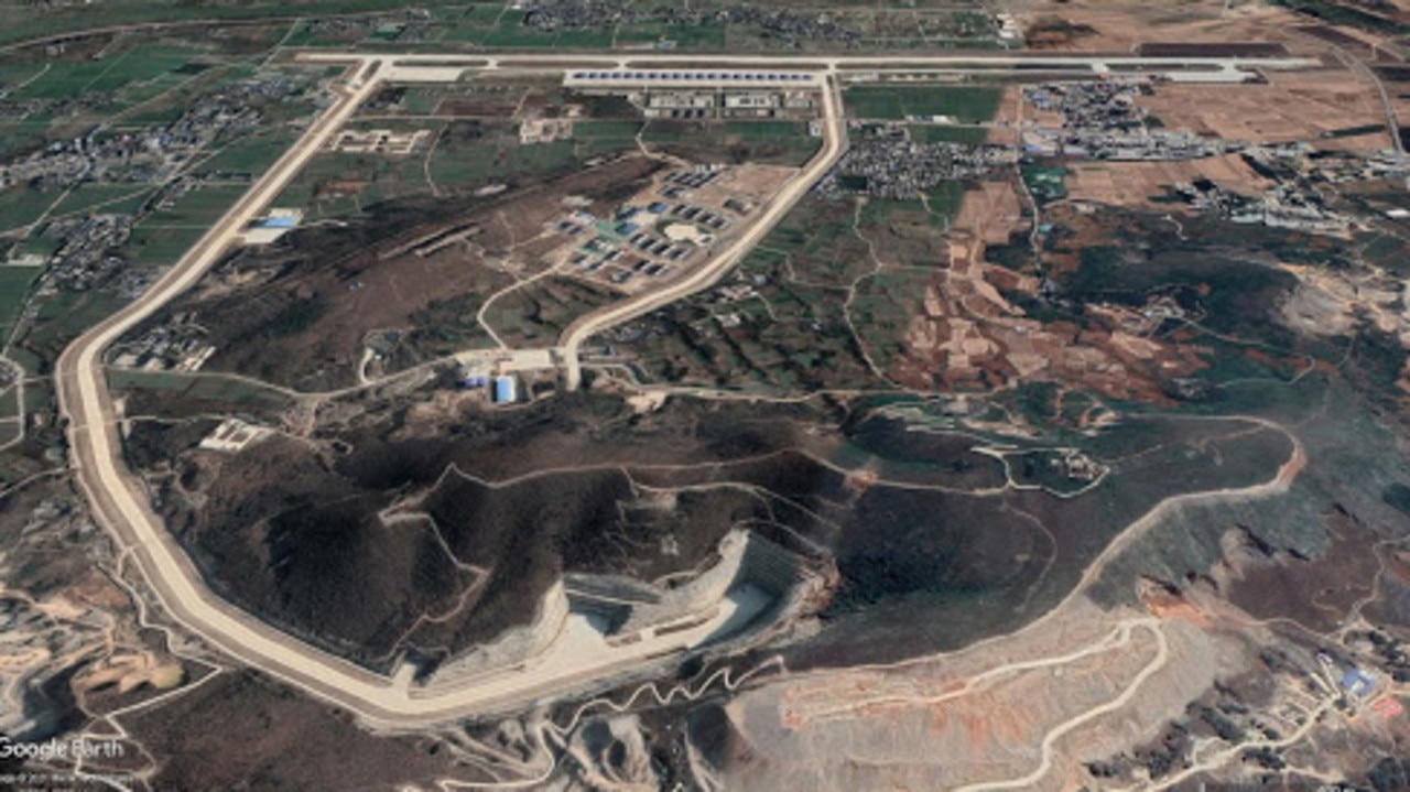 Google Earth images of Neixiang Airfield.