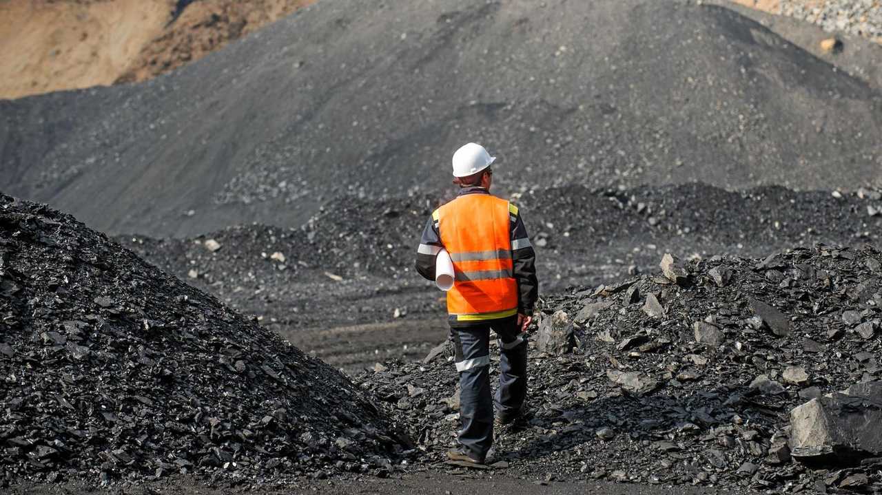 Boilermaker scrapes $25K from mining giant, then sacked | The Courier Mail