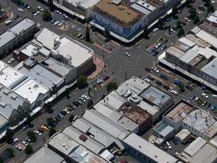 Researchers say changing all of Victoria, Russell and Neil Sts to dual-directional roads would cut traffic on the intersection of Ruthven and Margaret Sts by 390 vehicles per hour by 2026. Picture: Kevin Farmer