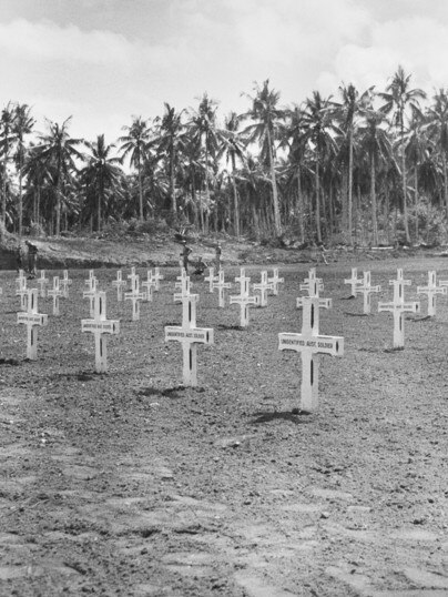 Graves of unidentified Australians at Tantoei, Ambon, 1946. Source: Australian War Memorial