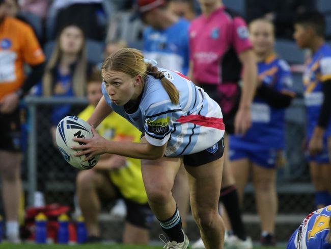 Josephine Lenaz chasing points. Picture Warren Gannon Photography