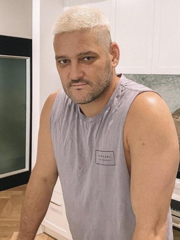 Brendan Fevola’s new peroxide look.