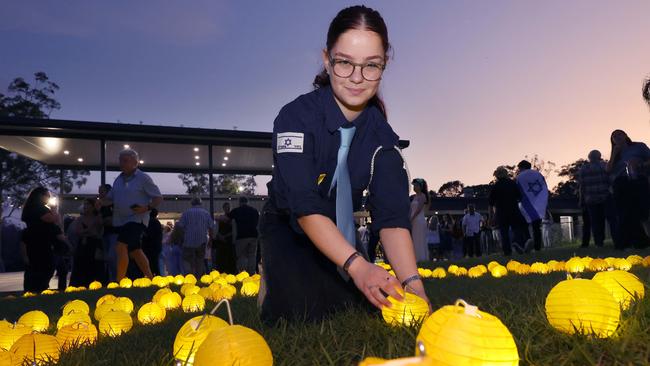 Rachel Feldman, Illuminate October, Jewish Community Commemoration Ceremony, at the QldOct 7 Brisbane memorial, - on Monday 7th of October - Photo Steve Pohlner