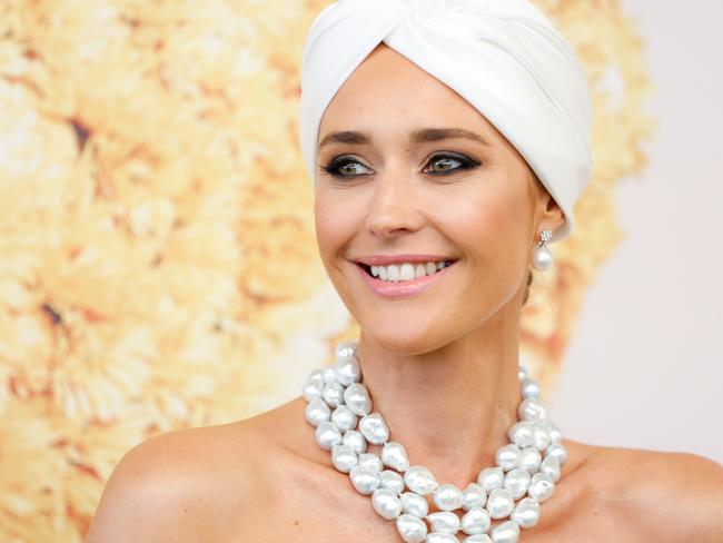 The model and wife of former AFL player Jarrad, accessorised with pearl earrings and a matching necklace. Picture: Hanna Lassen/Getty Images