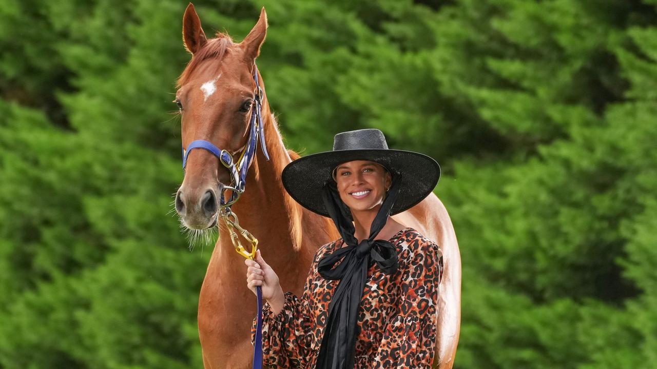 Bonnie Anderson with Mornington Cup Horse Corbulo (IRE)