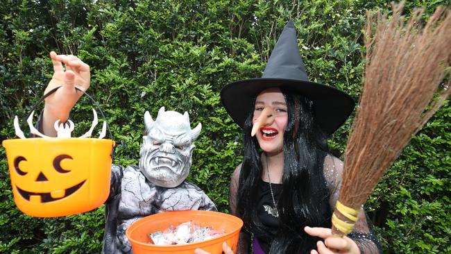 Hayden Moss, 9, and Nicole Moss, 11, from Nerang dressed in Halloween costumes ready for trick or treating. Picture: Glenn Hampson