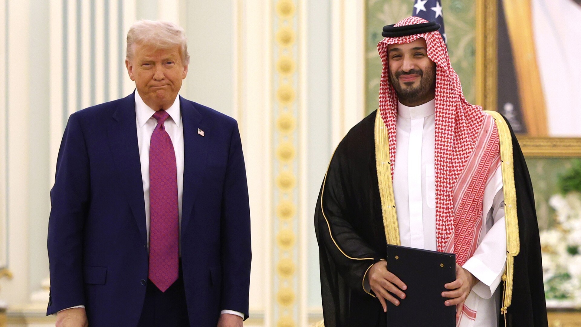 Trump strikes $927 billion investment deal with Saudi Arabia