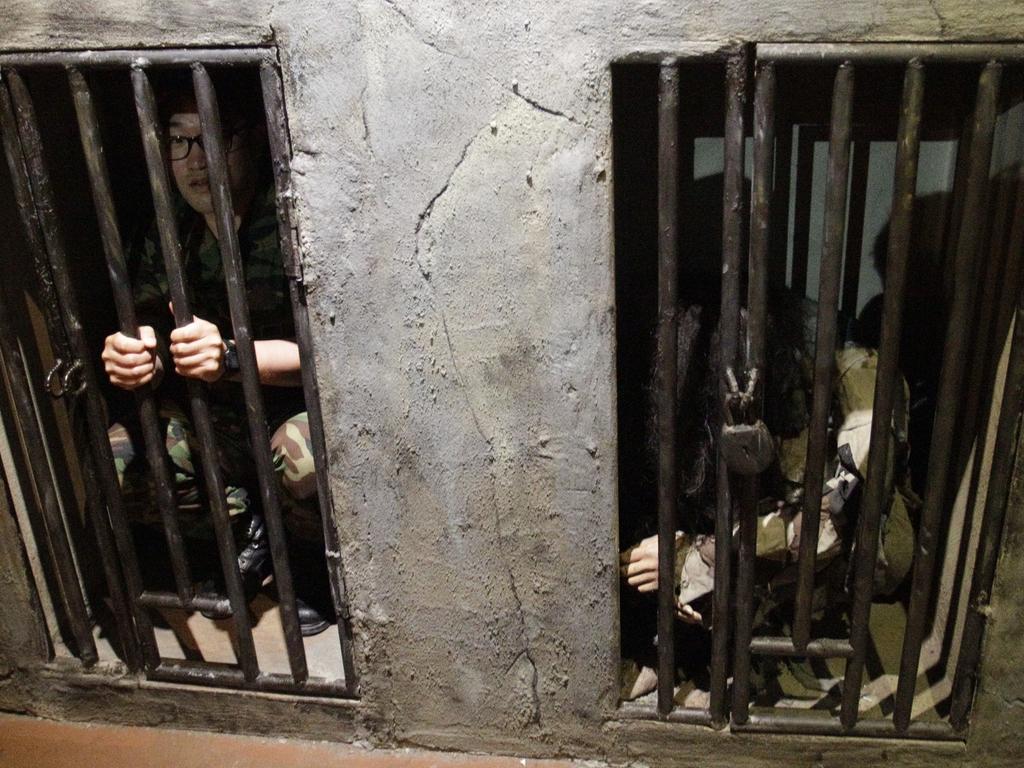 A South Korean soldier undergoes an experience on what it is like to be held in a North Korean cell.