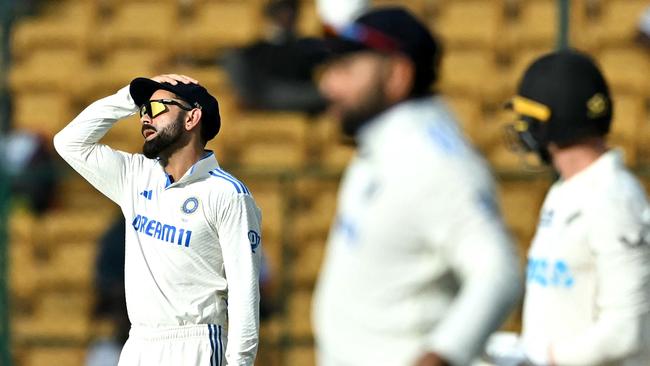 India's Virat Kohli’s body language said it all. Photo by IDREES MOHAMMED / AFP.