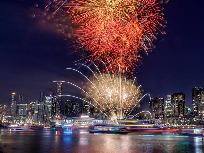 31/12/2024 New years eve 2024Fireworks at Docklands Picture : David Geraghty