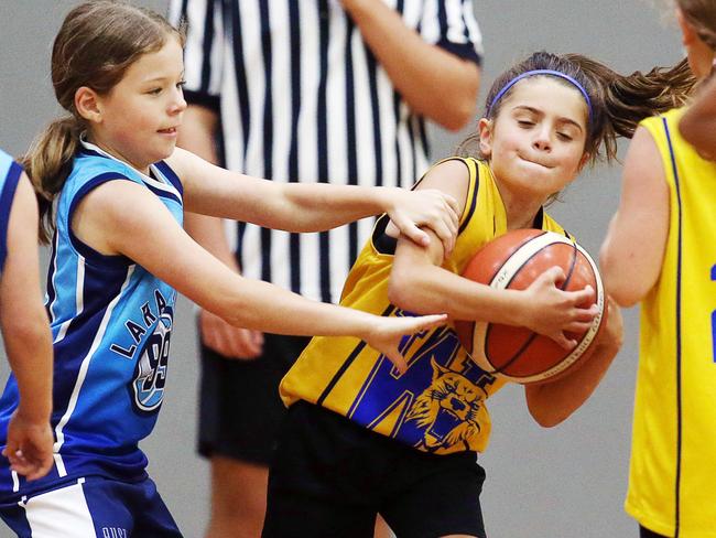 Geelong Wildcats v Lara Giants. Under 10s junior basketball at Geelong Arena courts on Saturday morning. Picture: Alan Barber