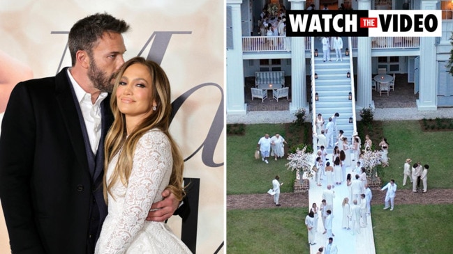 Jennifer Lopez And Ben Afflecks Lavish Wedding Day Photos The Chronicle