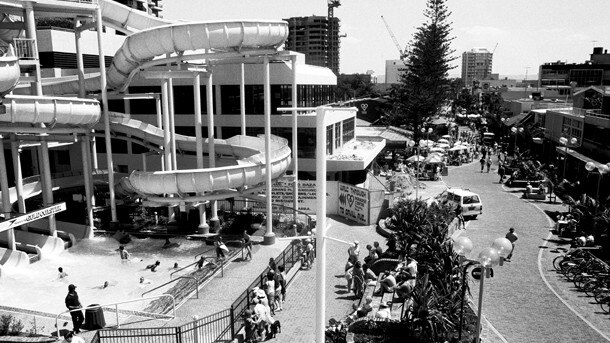 Grundy's Entertainment Centre and Cavill Ave Mall, Surfers Paradise, 1980s