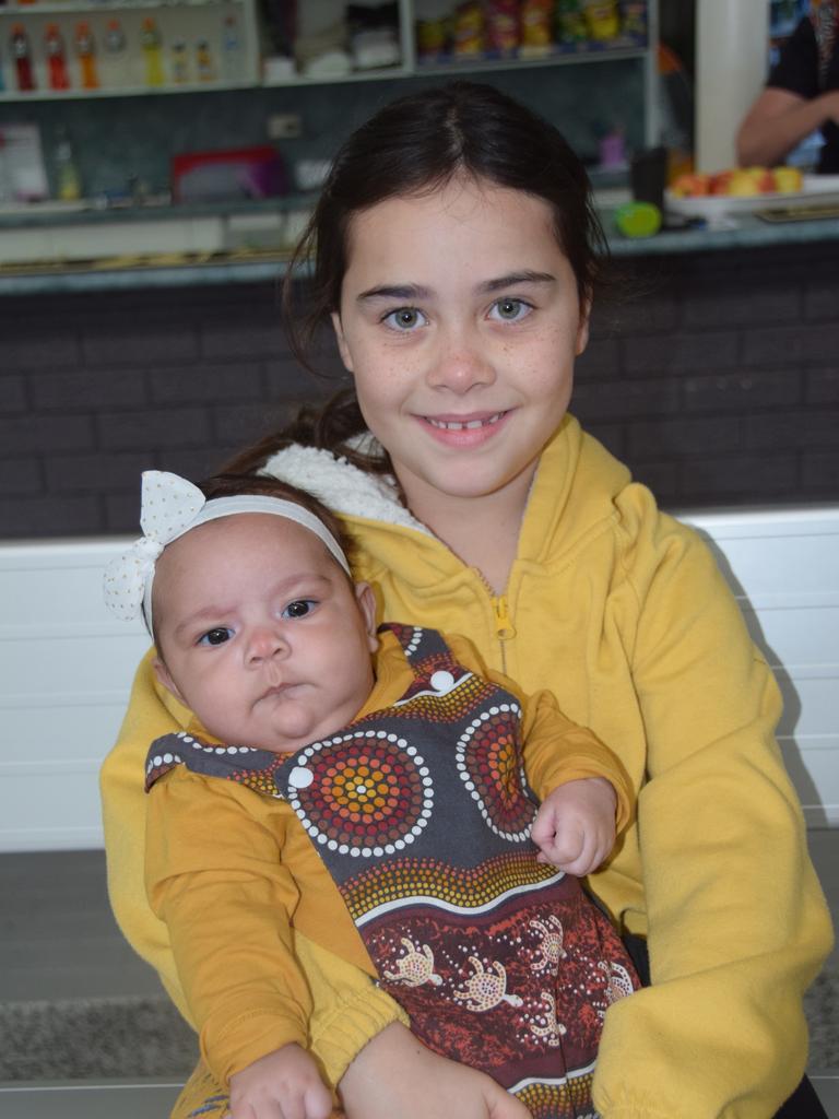 Djlaren-Harlow and Alissa at the NAIDOC Baby Show