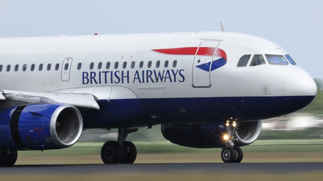 British Airways Airbus A320 taking off from Schiphol airport