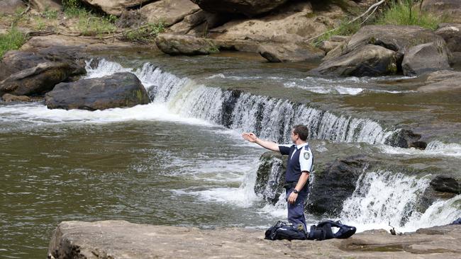 Police say the fisherman went into the river to retrieve his fishing rod. Picture: NewsWire / Damian Shaw