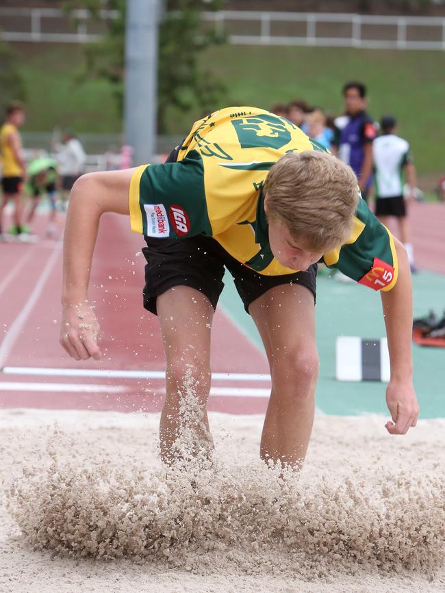 Ashley Moloney during the Little Athletics Queensland State Relays in 2014.