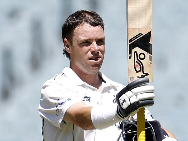 MELBOURNE, AUSTRALIA - FEBRUARY 09: Marcus Harris of Victoria acknowledges the crowd as he makes 100 runs during the Sheffield Shield match between Victoria and Queensland at Melbourne Cricket Ground, on February 09, 2023, in Melbourne, Australia. (Photo by Jonathan DiMaggio/Getty Images)