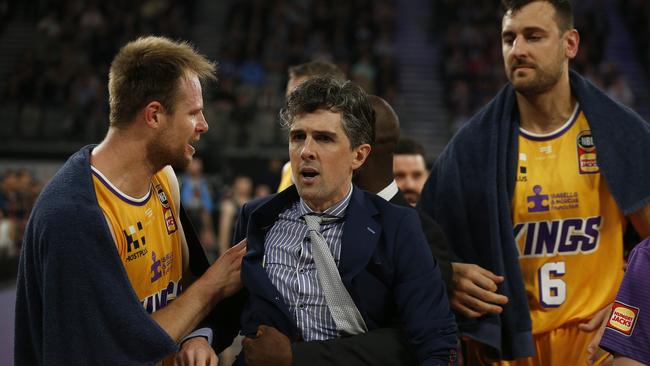 Kings coach Will Weaver is ejected after a double-tech foul. Photo: Daniel Pockett/Getty Images