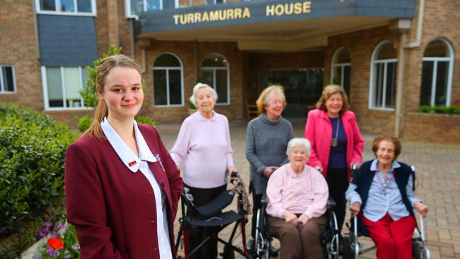 Rosie Spurr, year 12 student of Brigidine College, is a volunteer at Turramurra House. Photo: Phillip Rogers