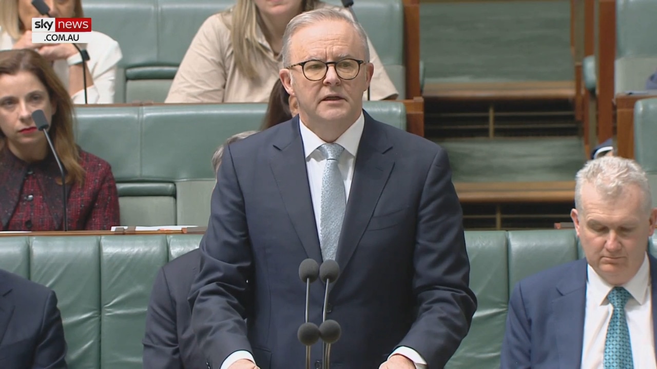 PM Anthony Albanese pays tribute to Yunupingu