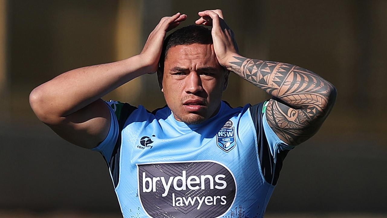 Tyson Frizell massages his head during NSW Blues training at Kippax Lake, Moore Park. Picture: Brett Costello