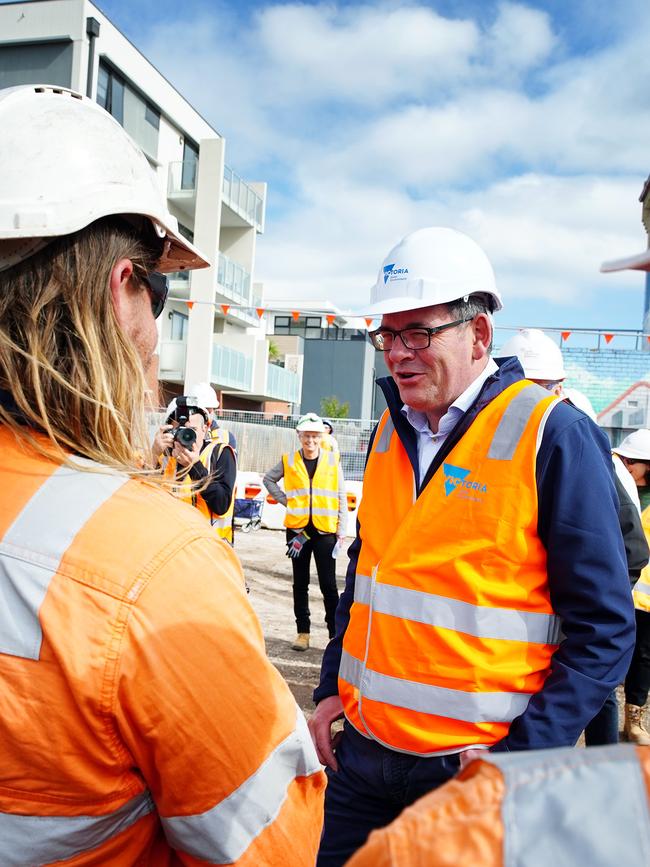 MELBOURNE, AUSTRALIA – NewsWire Photos 13 APRIL 2023: Premier Daniel Andrews, and Deputy Premier, Jacinta Allan attending the Glen Huntly level crossing removal site., Picture: NCA NewsWire / Luis Ascui