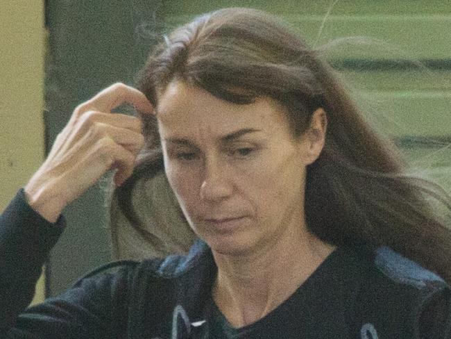 ONLINE EMBARGO TILL 9AM 21 FEB 2019PREMIUM LOCKED CONTENT: NO THE AUSTRALIAN/NO NEWS.COM/NO SKY NEWScredit please:Matrix for News Corp Australia20 FEBRUARY2019 MELBOURNE AUWWW.MATRIXNEWS.COM.AUEXCLUSIVE PICTURESYvettee Nikolic pictured with her brother in law Danny Nikolic and Tanya Hyett. The three were seen laughing and carrying alcohol into a house at Port Melbourne.Note: Matrix makes no representations or warranties regarding names, trademarks or logos appearing in the images.